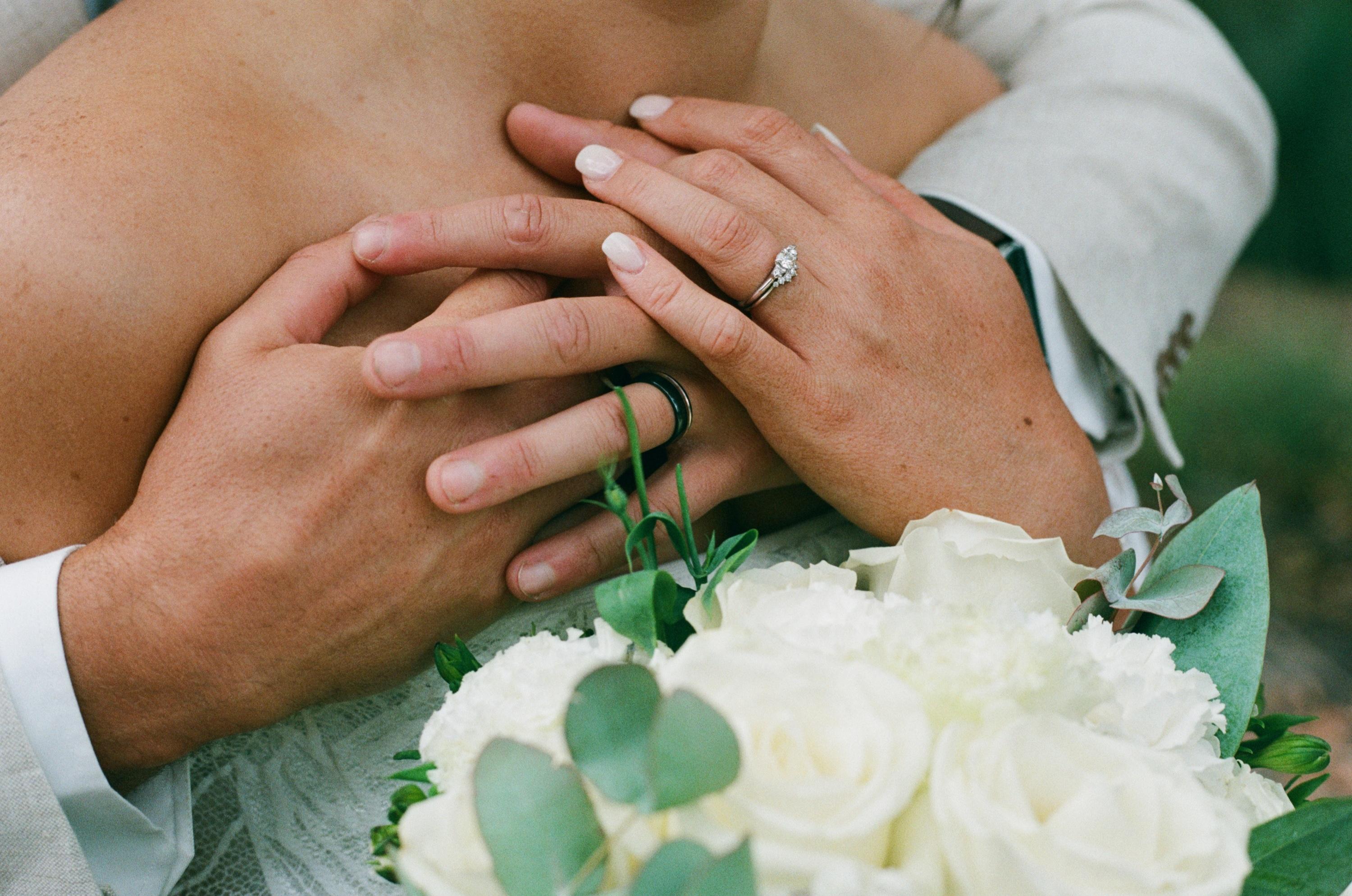 carousel-hero-element image-1