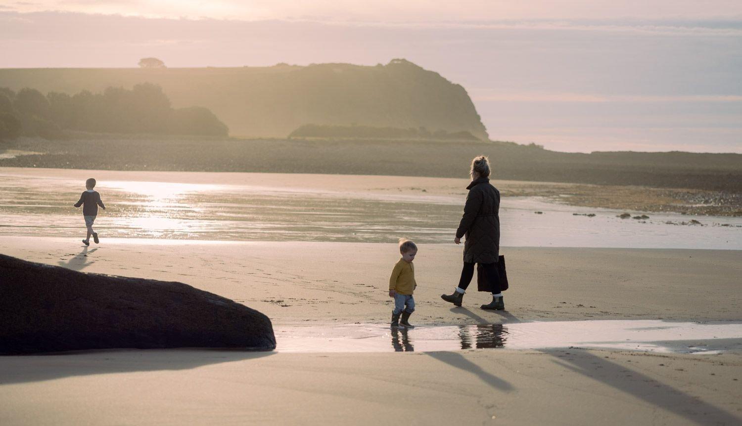 carousel-hero-element image-13